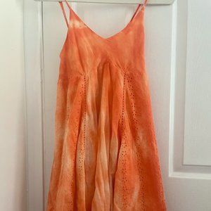 En Creme Tie Dye Ombre Embroidered Flowy Casual Mini Dress